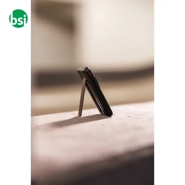 Urban Vitamin Redwood 5in1 5000mah 20W PD magnetic -  12