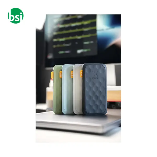 Xtorm FS5451 Fuel Series 45.000 mAh 67W power bank -  12